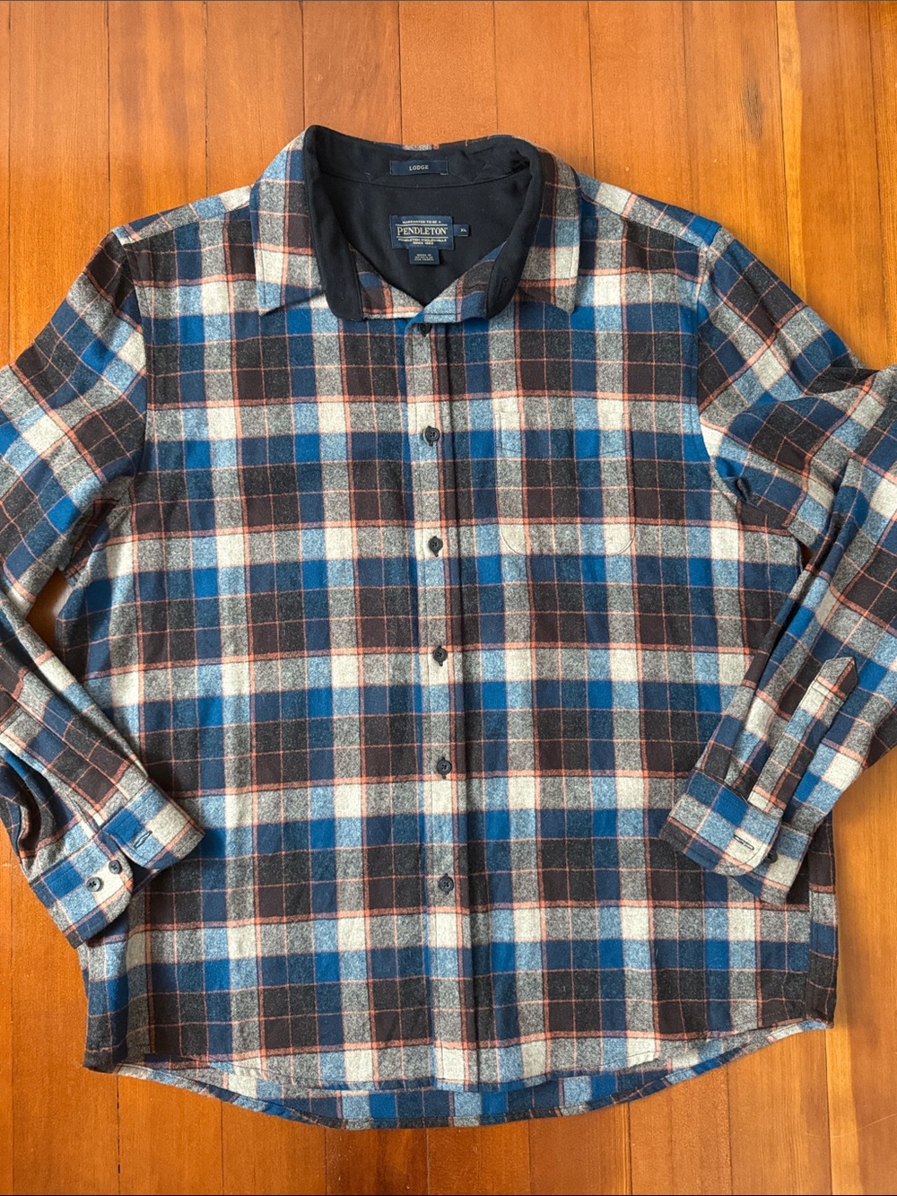 Pendleton Blue Black Cream Plaid Button-Down Shirt